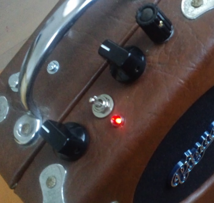 LEDにカバーを付けました